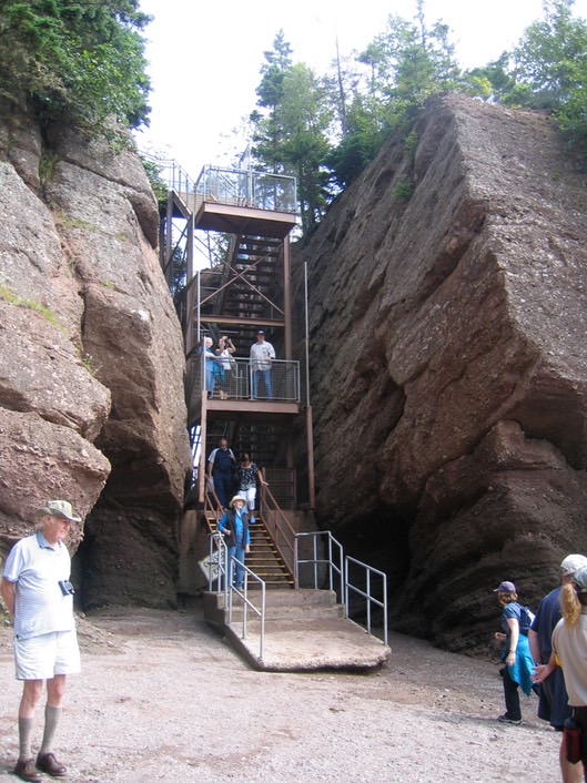 Stairs to Rocks img_3218